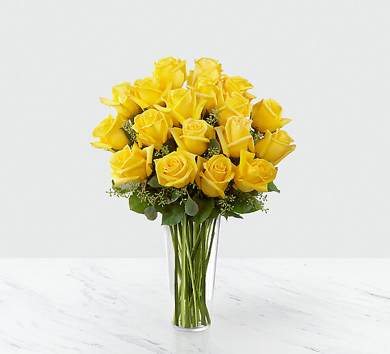 12 Yellow Roses Bouquet