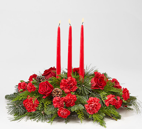 Holiday Classics Centerpiece